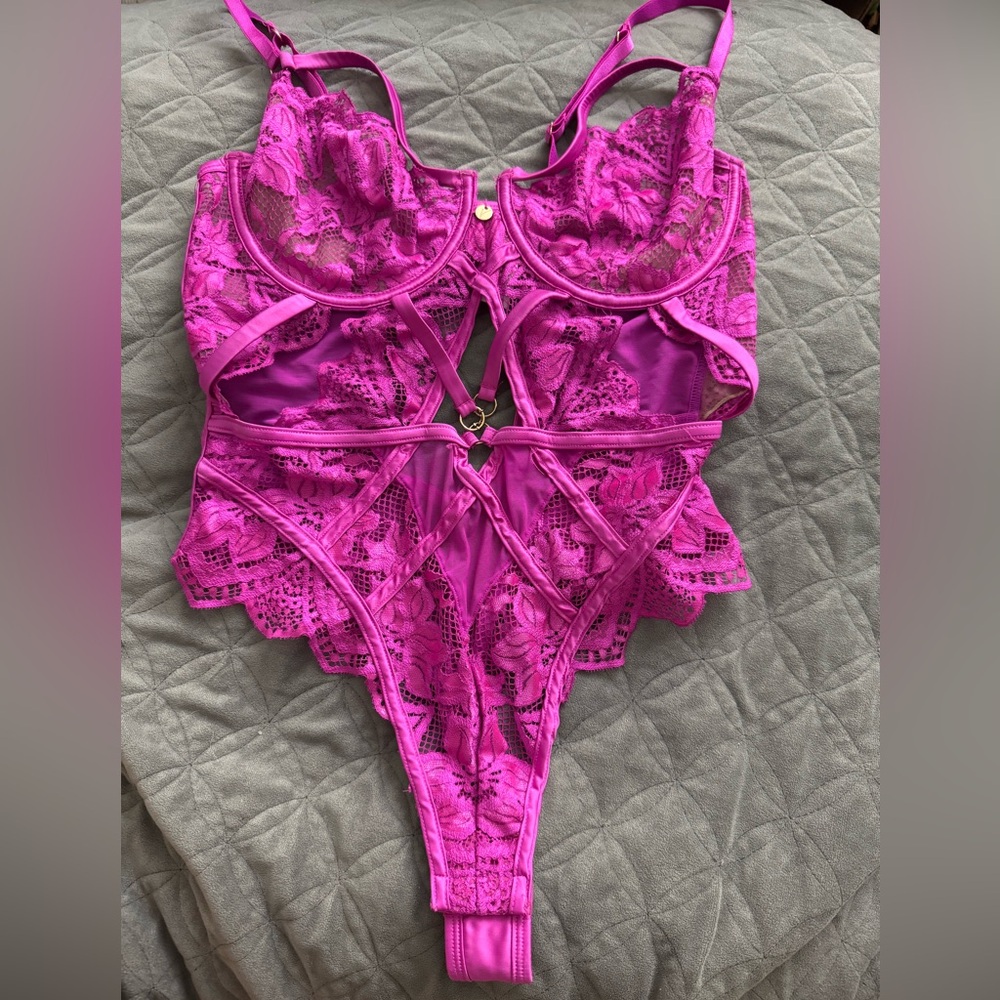 Vamp by Bras N Things - Divine Pink Bodysuit w/Lace & Satin Trim - Picture 2 of 11
